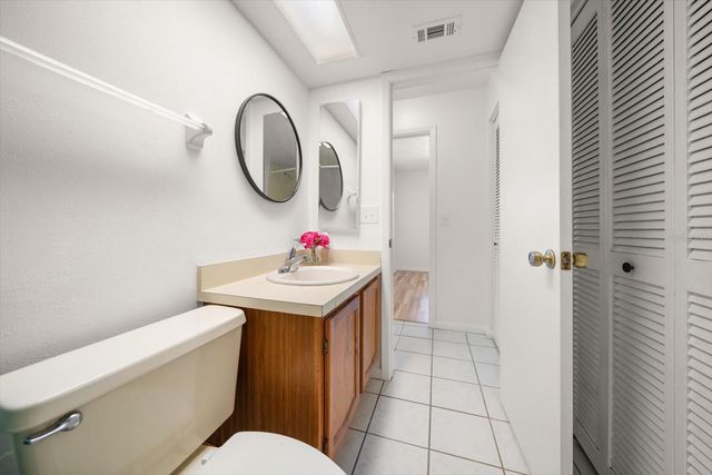 100 GRAND BOULEVARD 205, Tarpon Springs, FL 34689