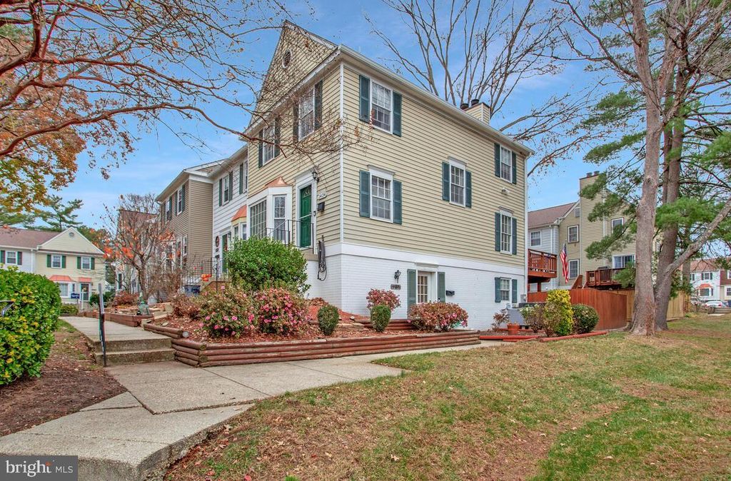 1438 ORLEANS CT, Crofton, MD 21114