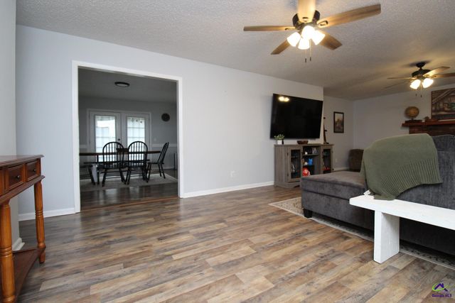 401 E 28th Avenue, Cordele, GA 31015