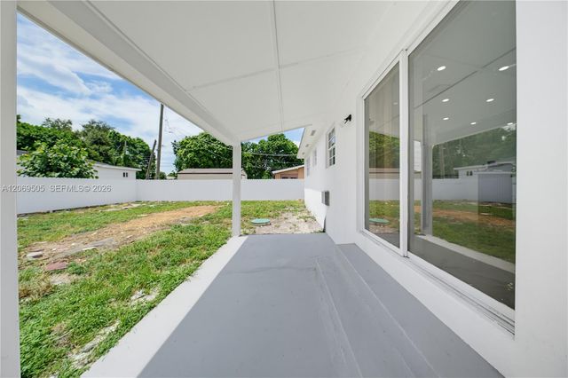 2200 NW 110th Street, Miami, FL 33167