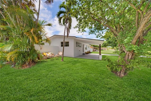 2200 NW 110th Street, Miami, FL 33167