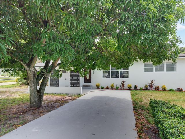 2200 NW 110th Street, Miami, FL 33167