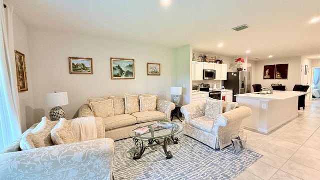 257 Raspberry Road, Fort Pierce, FL 34981