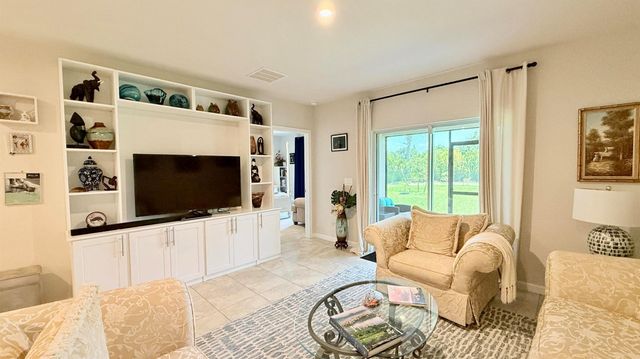 257 Raspberry Road, Fort Pierce, FL 34981
