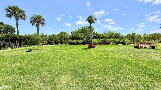 257 Raspberry Road, Fort Pierce, FL 34981