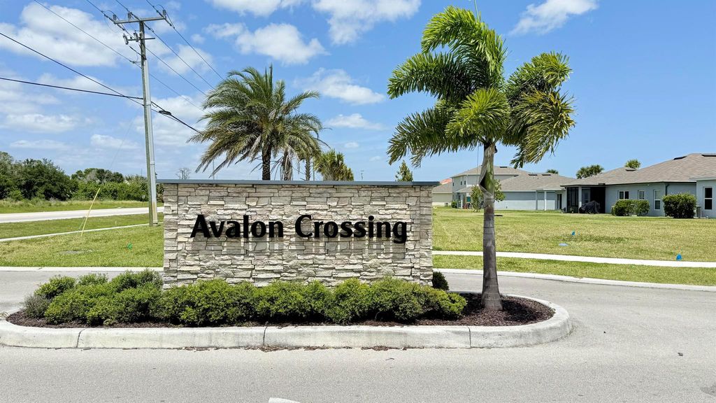 257 Raspberry Road, Fort Pierce, FL 34981