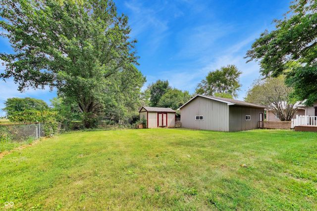 786 E 400 N, Greenfield, IN 46140