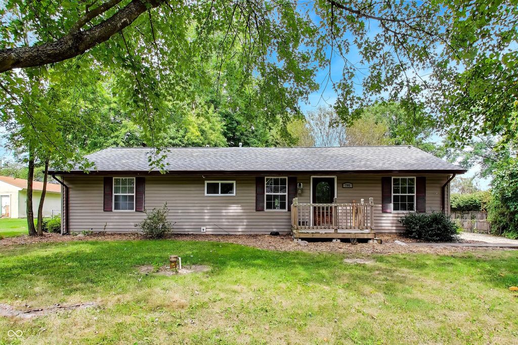 786 E 400 N, Greenfield, IN 46140
