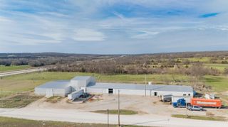 9705 Southeast 1300 Road, Humansville, MO 65674