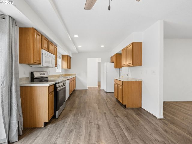 6845 Se 47TH Ave, Portland, OR 97206