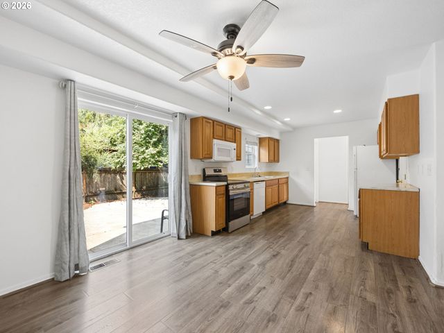 6845 Se 47TH Ave, Portland, OR 97206