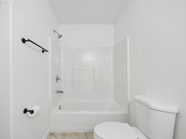 6845 Se 47TH Ave, Portland, OR 97206