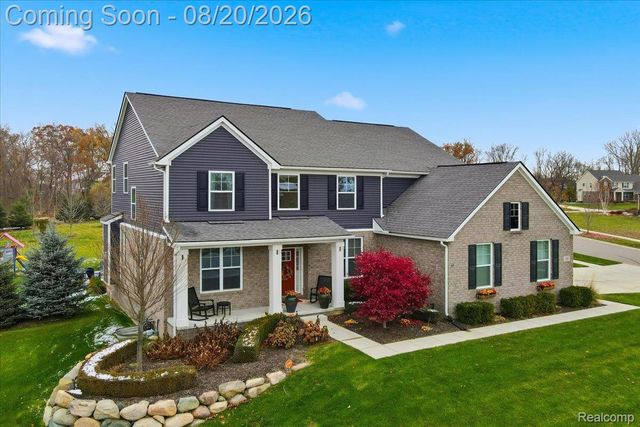 283 Westbrooke Drive, Oakland Charter Township, MI 48363