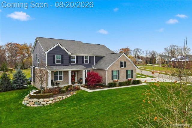 283 Westbrooke Drive, Oakland Charter Township, MI 48363