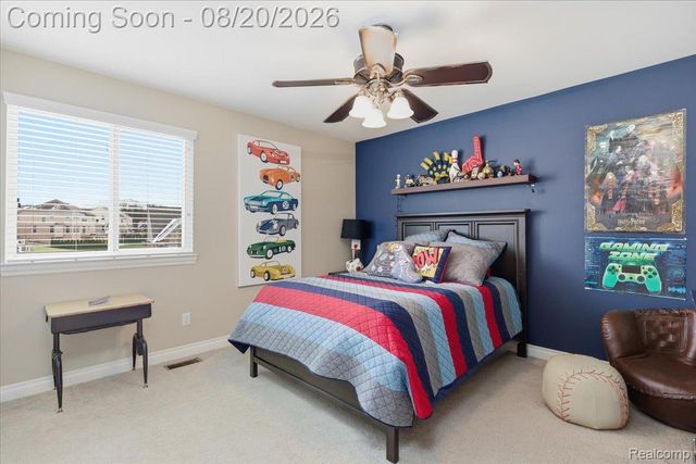 283 Westbrooke Drive, Oakland Charter Township, MI 48363