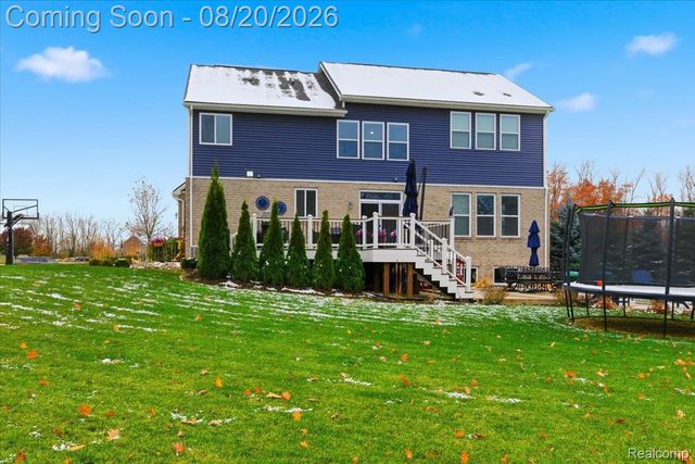 283 Westbrooke Drive, Oakland Charter Township, MI 48363
