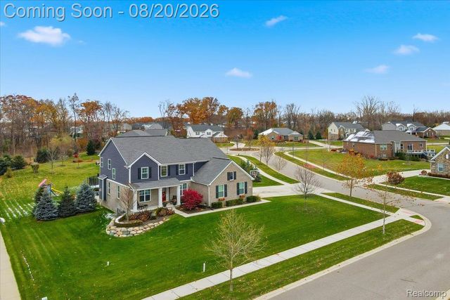 283 Westbrooke Drive, Oakland Charter Township, MI 48363