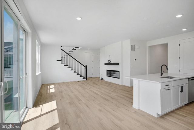 520 ASTER LN, Orange, VA 22960