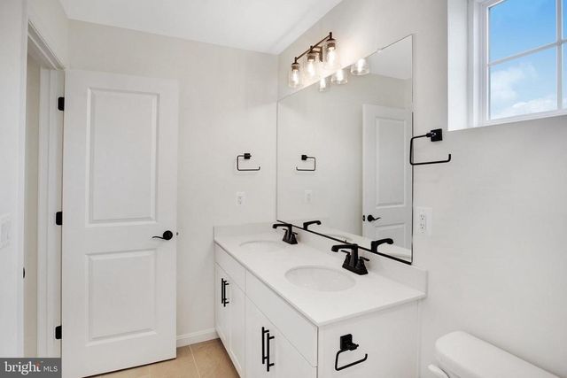 520 ASTER LN, Orange, VA 22960