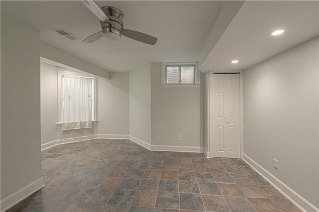 2452 NW Valley View Drive, Lee's Summit, MO 64081