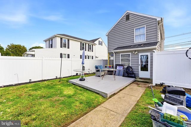 769 COLUMBUS RD, Burlington, NJ 08016