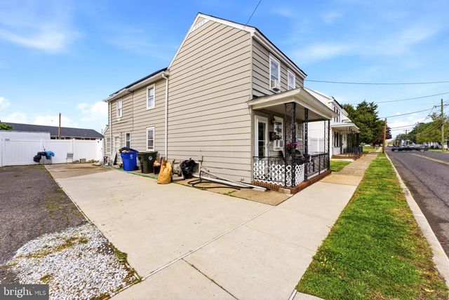 769 COLUMBUS RD, Burlington, NJ 08016