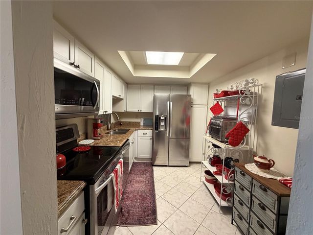 618 BIRD BAY DRIVE S 110, Venice, FL 34285