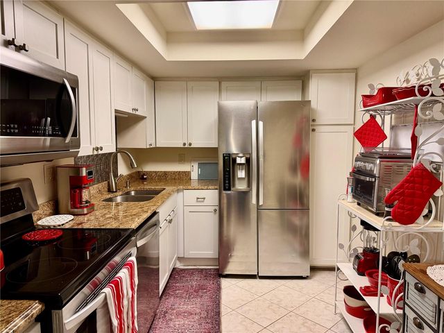 618 BIRD BAY DRIVE S 110, Venice, FL 34285