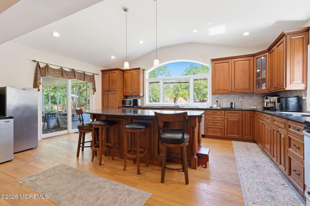 10 Harmony Hill Court, Jackson, NJ 08527