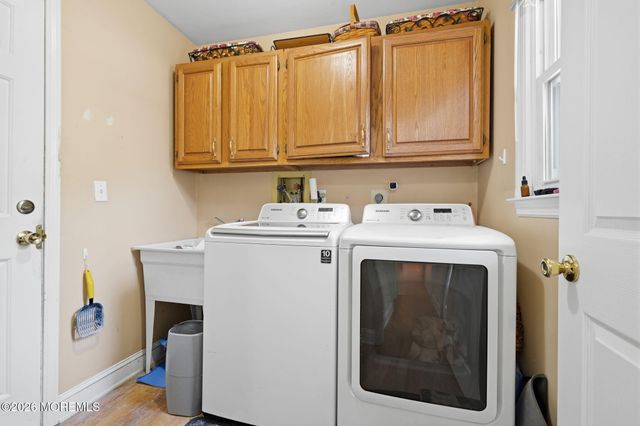 10 Harmony Hill Court, Jackson, NJ 08527