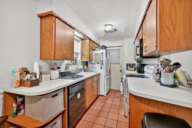 818 Patricia Drive, Sherman, TX 75090