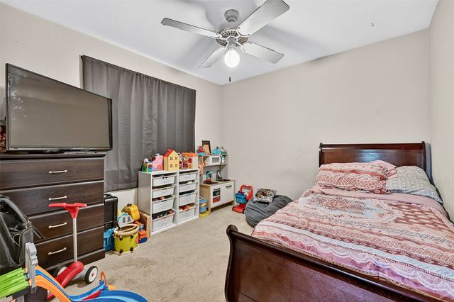 818 Patricia Drive, Sherman, TX 75090