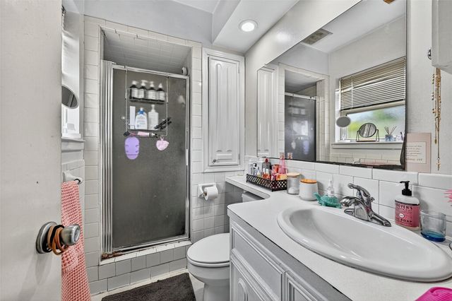 818 Patricia Drive, Sherman, TX 75090