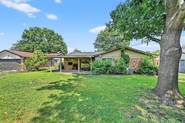 818 Patricia Drive, Sherman, TX 75090