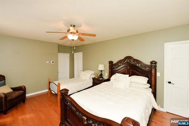71 Ringwood Avenue, Pompton Lakes, NJ 07442