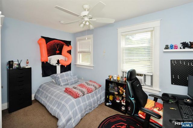 71 Ringwood Avenue, Pompton Lakes, NJ 07442