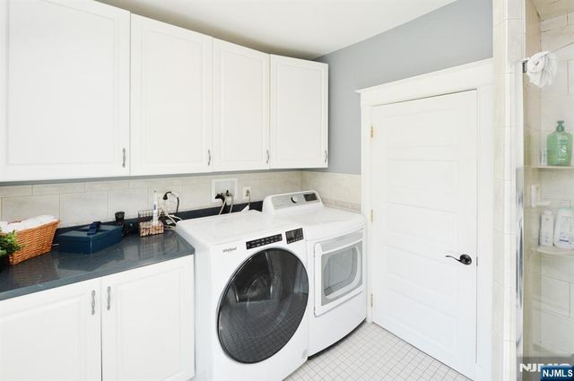 71 Ringwood Avenue, Pompton Lakes, NJ 07442