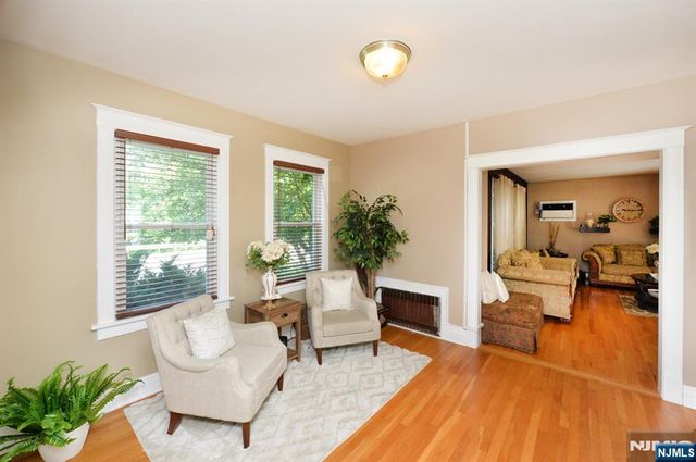 71 Ringwood Avenue, Pompton Lakes, NJ 07442