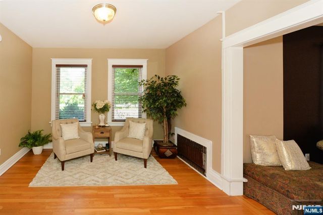 71 Ringwood Avenue, Pompton Lakes, NJ 07442