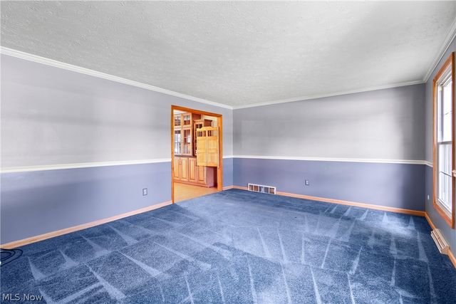 2329 Oak Point Drive, Akron, OH 44321