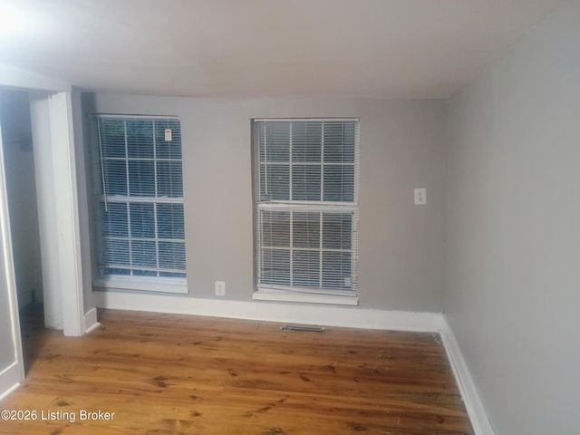 1812 Baird St, Louisville, KY 40203