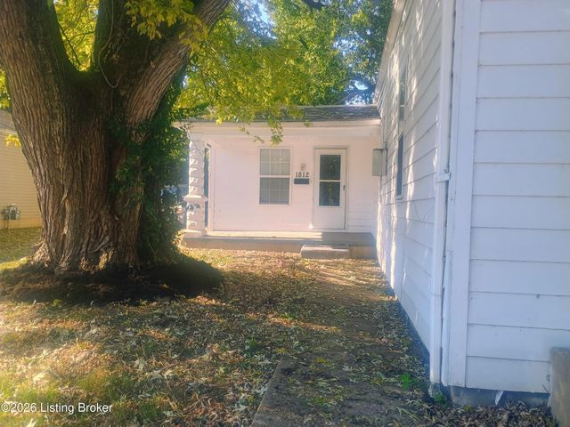1812 Baird St, Louisville, KY 40203