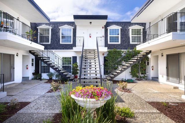 1915 Mount Vernon Court 15, Mountain View, CA 94040