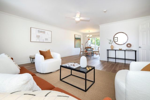 1915 Mount Vernon Court 15, Mountain View, CA 94040