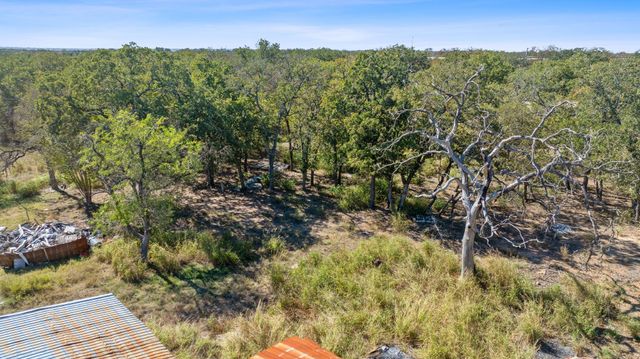 230 Fm 1185, Lockhart, TX 78644