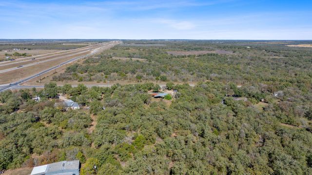 230 Fm 1185, Lockhart, TX 78644