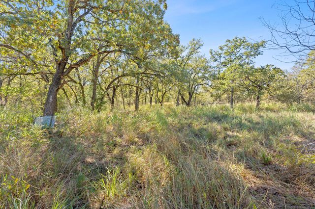 230 Fm 1185, Lockhart, TX 78644