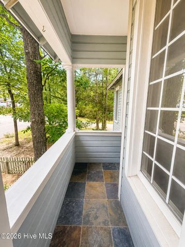 375 E Maine Avenue, Southern Pines, NC 28387