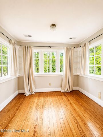 375 E Maine Avenue, Southern Pines, NC 28387
