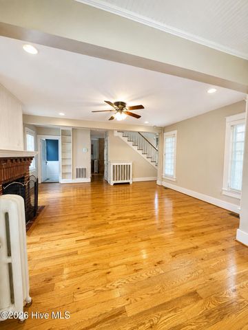 375 E Maine Avenue, Southern Pines, NC 28387